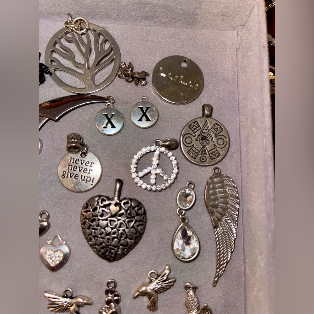 Bundle of 34 Silver Tone Charms. - Picture 8 of 9